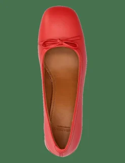 ADISON - Klassiska pumps