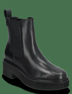 Adrianna Burnished Leather Bootie - Stövlar