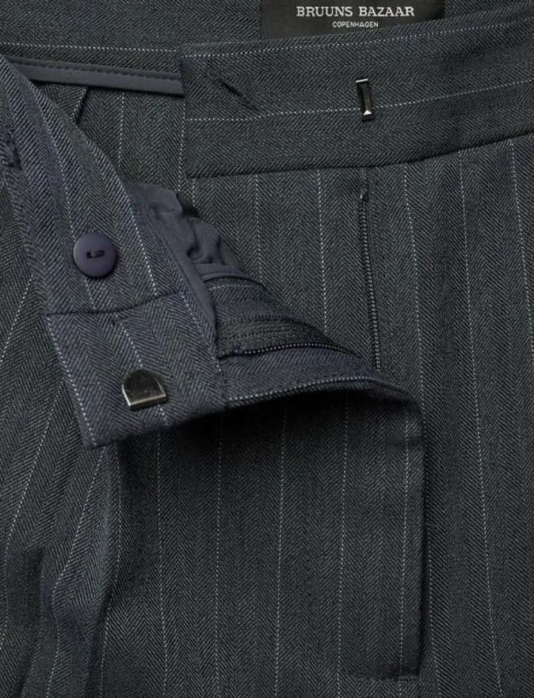 ApricotBBWinni shorts - Casual shorts