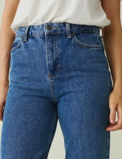 Ashlynn High-Rise Tapered Jeans - Tapered jeans