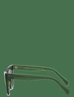 Big Kanye - D-shaped