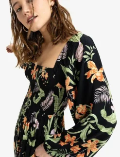 BLACK SANDS - Klänningar