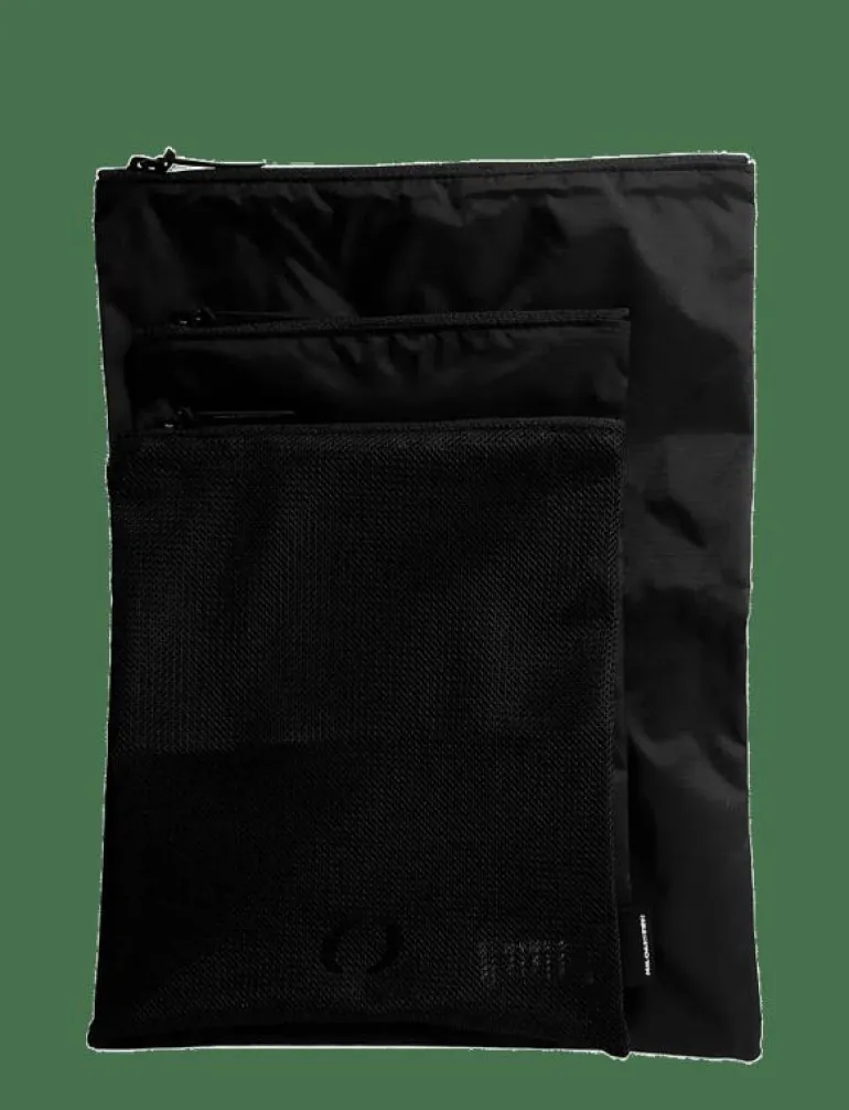 BOOZT EXCLUSIVE TRAVEL BUNDLE - Ryggsäckar