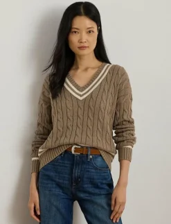 Cable-Knit Cotton Cricket Sweater - Stickat