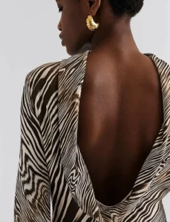 Cezanne Low Back Satin Mini dress - Korta klänningar