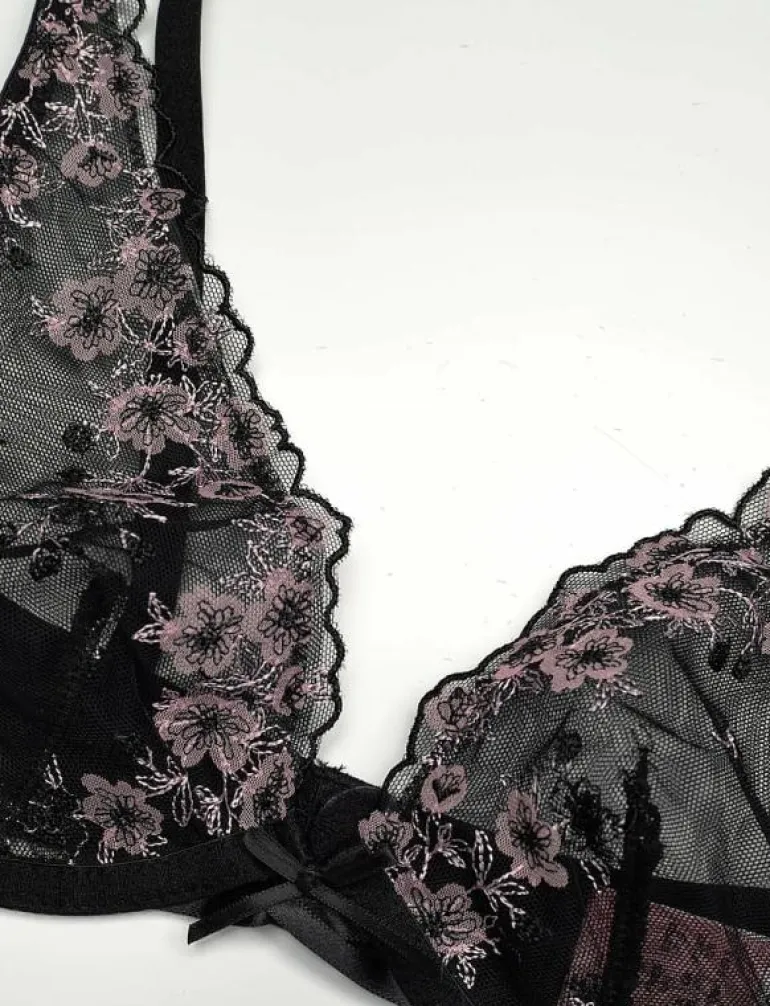 CHLOE UP - Plunge BH:ar