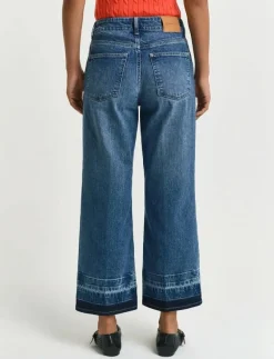 CROPPED FLARE HEM DETAIL JEANS - Utsvängda jeans