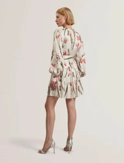 CUIABA - Korta klänningar