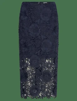 3D LACE PENCIL SKIRT - Midi kjolar