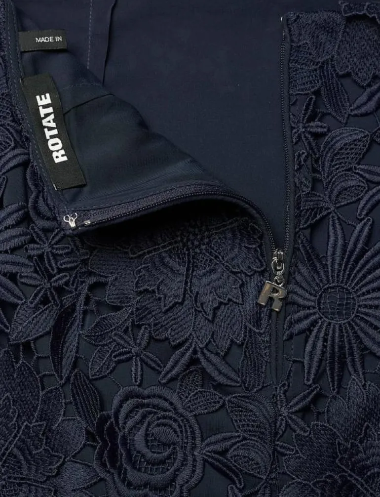 3D LACE PENCIL SKIRT - Midi kjolar