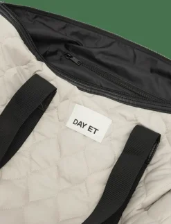 Day Gweneth RE-Q Dash Bag M - Shoppers