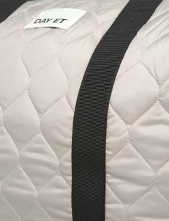 Day Gweneth RE-Q Dash Weekend M - Weekendväskor