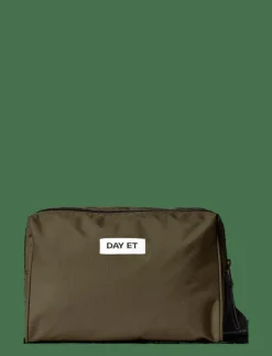 Day Gweneth RE-S Washbag L - Necessärer
