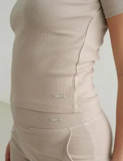 Ease Ribbed Short Sleeve - T-Shirts