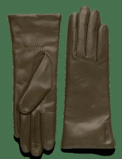 Elisabeth Black - Fingervantar