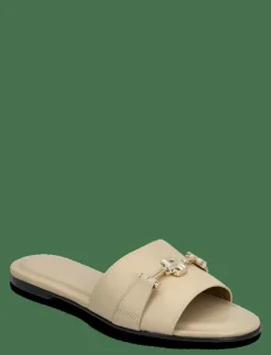 Emberlyn_Slid10_VCHB - Sandaler