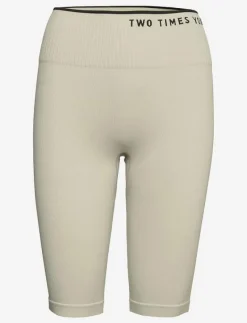 ENGINEERED SHORTS - Träningstights