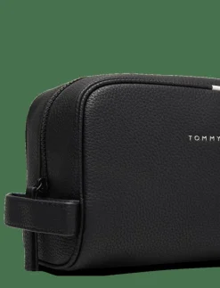 ESSENTIAL PU WASHBAG - Necessärer