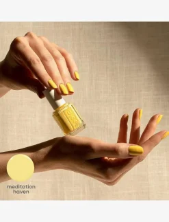 essie, summer 2024 collection limited edition, 968 glisten to your heart 13,5ml - Naglar