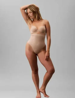 EXTRA FIRM SEAMLESS THONG - Seamless trosa