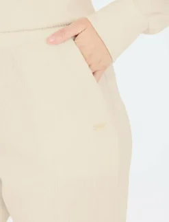 Hecey W Pants - Sweatpants