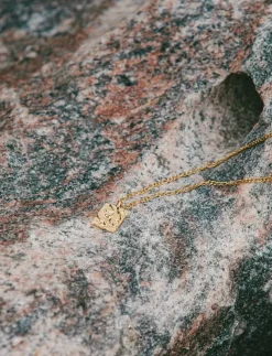 IX Rustic Square Pendant - Kedjehalsband