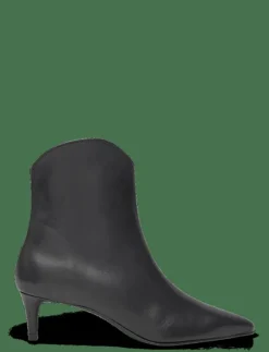 Izzie kitten heel ankle boots - Ankelboots med klack