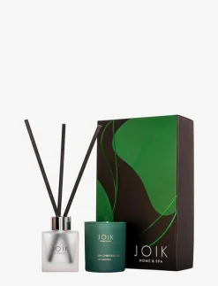 JOIK Home & Spa gift box: Oh, Christmas Tree - Doftljus