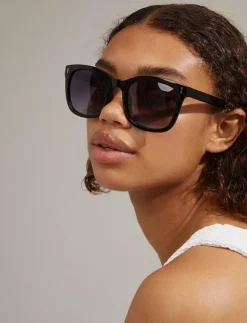 KATYA iconic retro sunglasses black - D-form