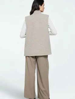 Kittah gilet 4331 - Stickade västar