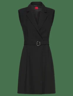 Komea - Korta klänningar