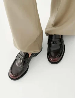 LINN - Loafers med klack