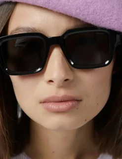 Lionel Black Tortoise - Square Frame