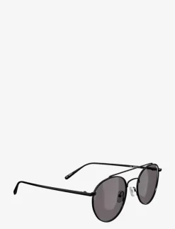 Lori Black Black - Pilot