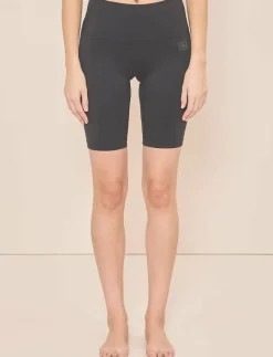 Lunar Studio Shorts 8