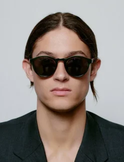 Marvin - Round Frame