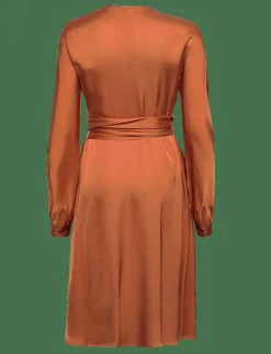 2ND Serene - Fluid Satin - Midiklänningar