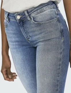 ONLBLUSH MID FLARED DNM TAI467 NOOS - Utsvängda jeans