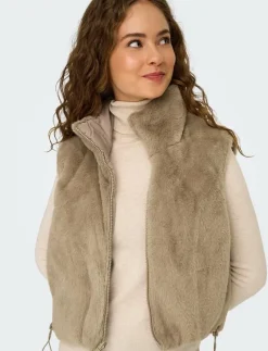ONLDANA FAUX FUR REV.WAISTCOAT OTW CC - Vadderade västar