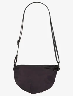 Orba Creased Stone Black - Magväskor