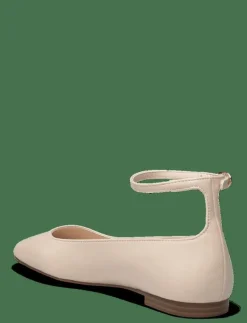 Patent leather-effect ballet flats - Ballerinas