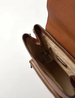 Pebbled Leather Medium Cameryn Backpack - Ryggsäckar