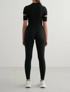 Ribbed Performance Cut-Out Top - T-Shirts