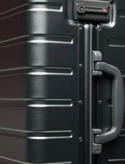 RW Travel aluminum 24