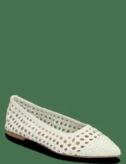 Saxton Ballerina - Ballerinas