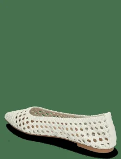 Saxton Ballerina - Ballerinas