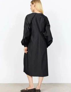 SC-NETTI - Midiklänningar