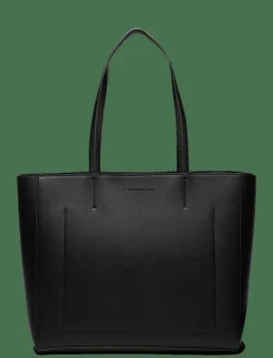 SHOPPER29 - Shoppers