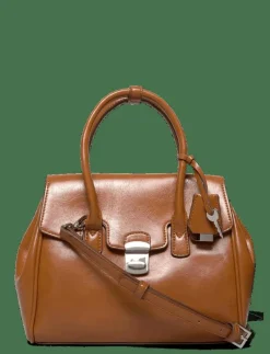 Small city handbag with flap - Handväskor