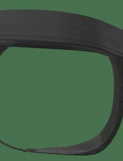 STRING THONG - String